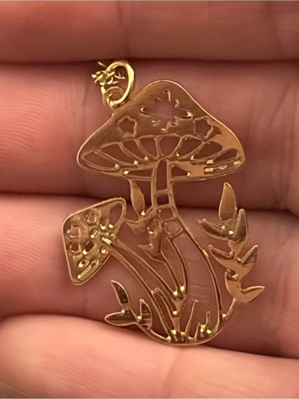 Handmade elegant gold